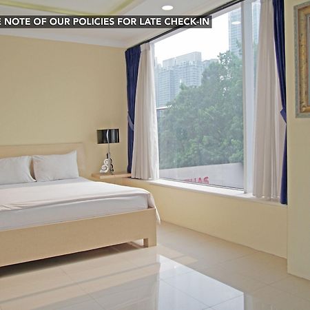 เกมัง อีเลเวน Hotel จาการ์ตา ภายนอก รูปภาพ