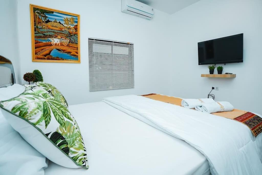 เกมัง อีเลเวน Hotel จาการ์ตา ภายนอก รูปภาพ