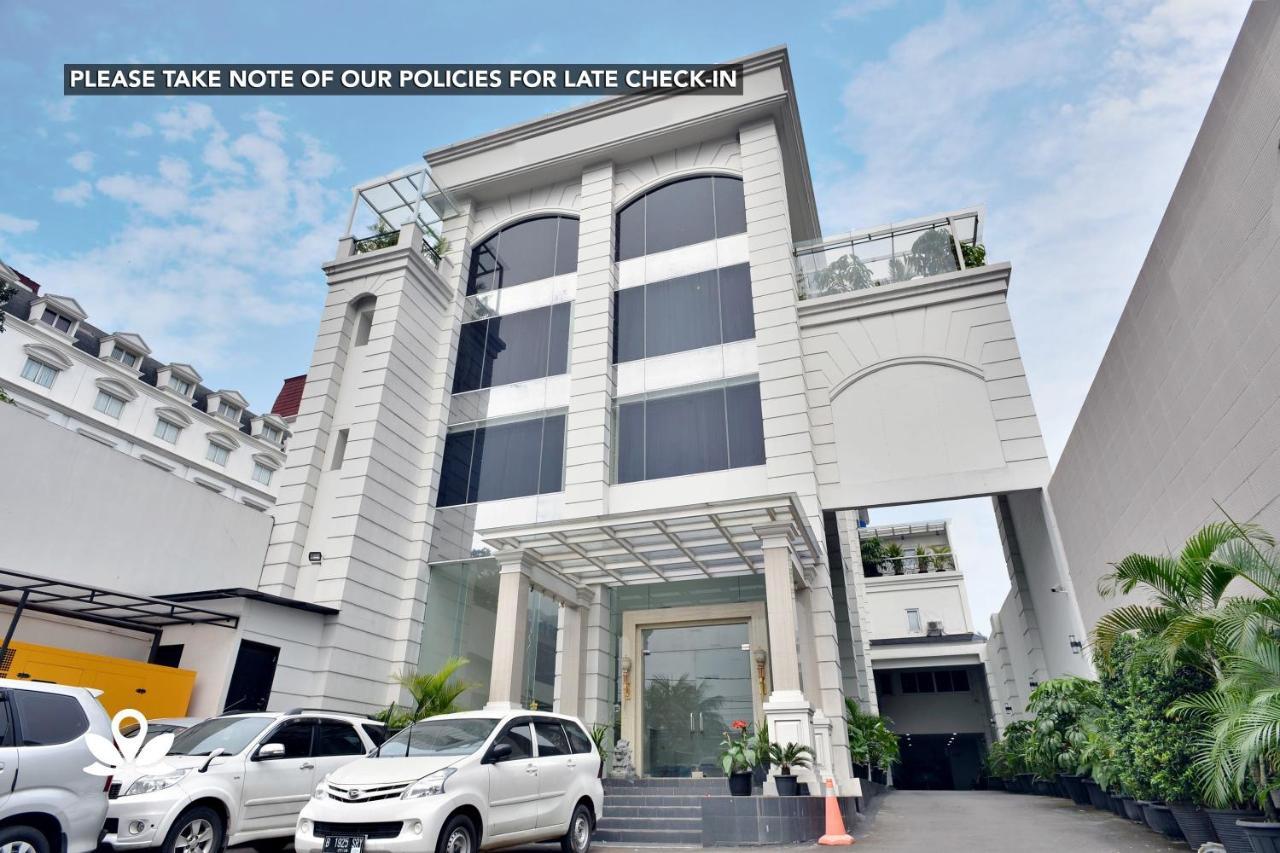 เกมัง อีเลเวน Hotel จาการ์ตา ภายนอก รูปภาพ